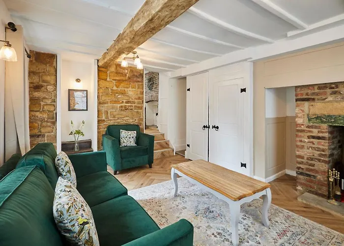 Host & - Cragg Semesterbostad *